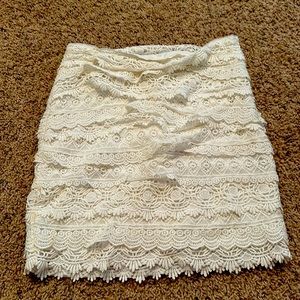 Lace skirt